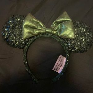 Emerald green Minnie ears